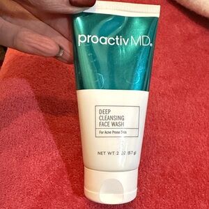 Proactiv MD Deep Cleansing Face Wash - Teal and White